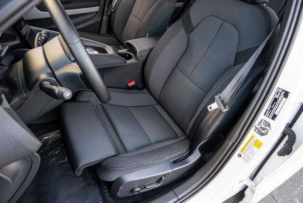 Polestar 2 Launch Edition      2021