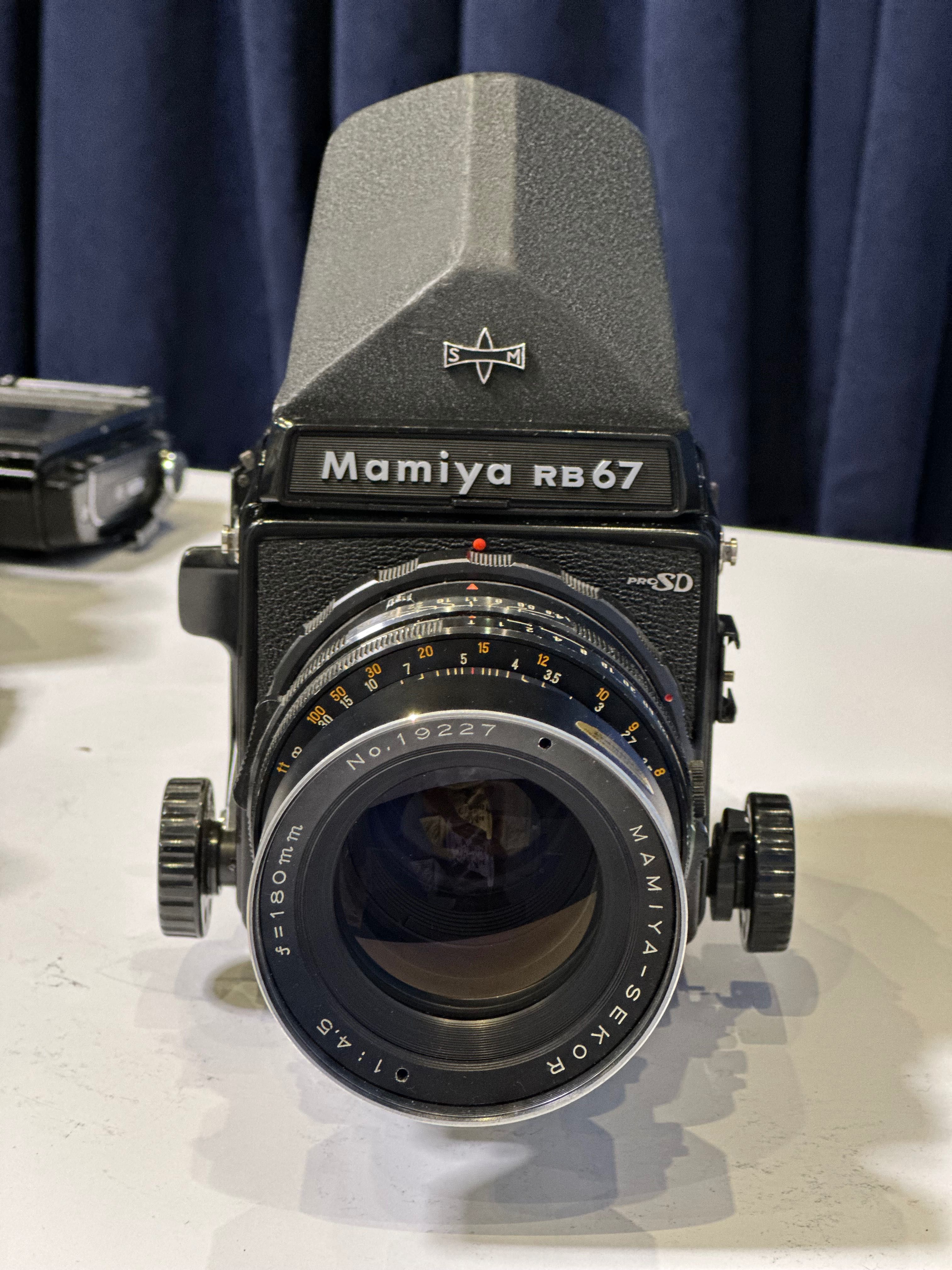 Фотокамера Mamiya RB67 pro SD