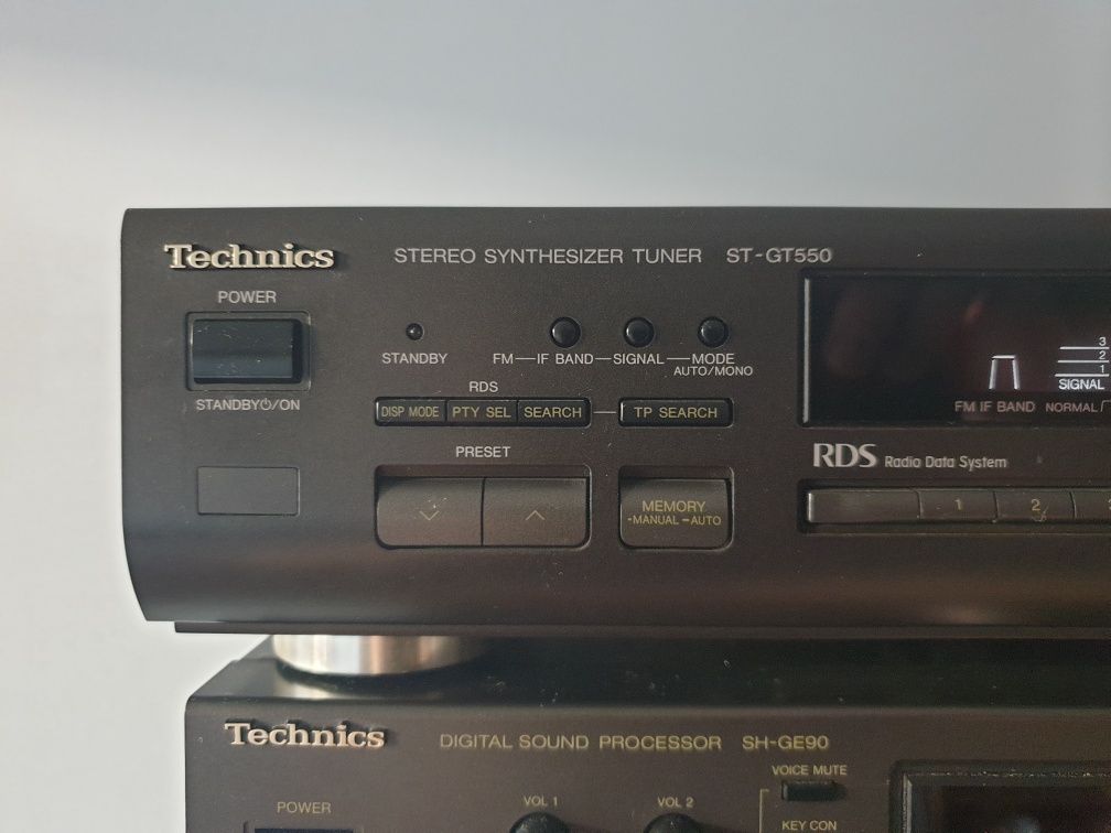 Technics Tuner ST-GT550