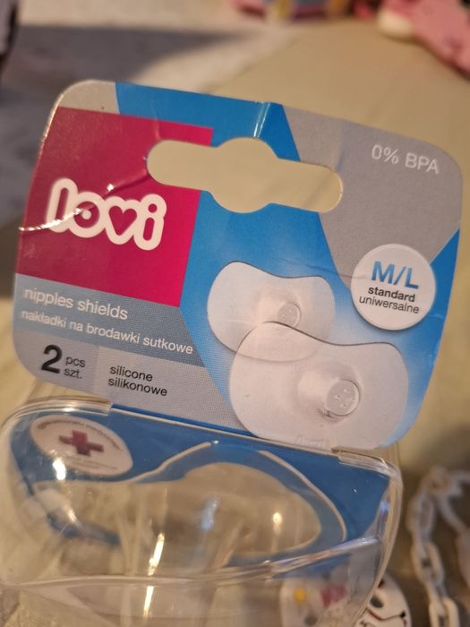 Nakładki na brodawki sutkowe love rozmiar M, L plus zawieszka nuk