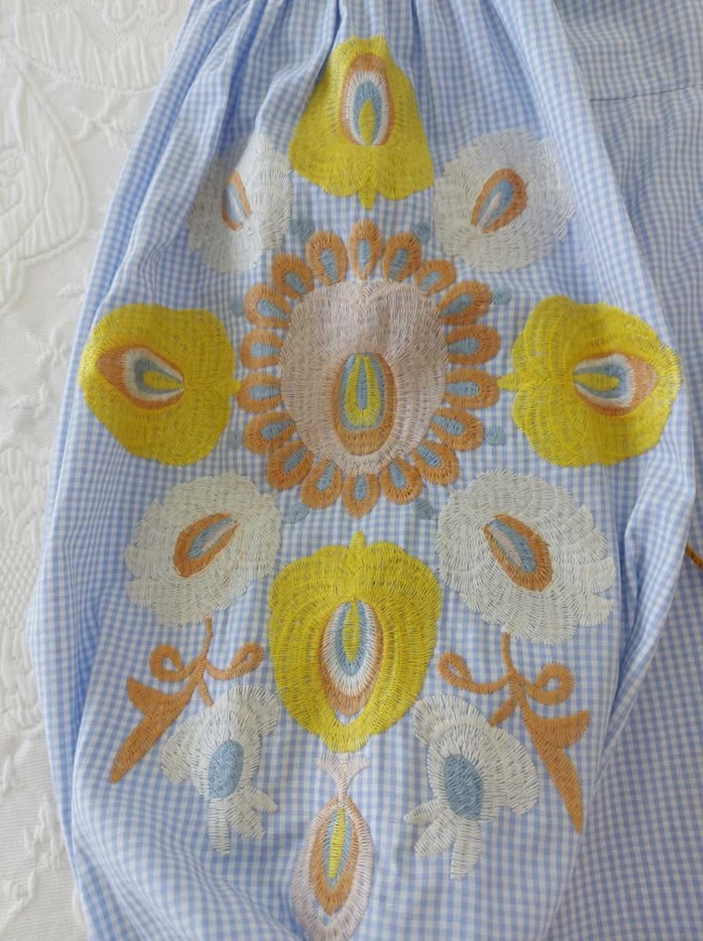 Blusa / Tunica bordada nova, tamanho S