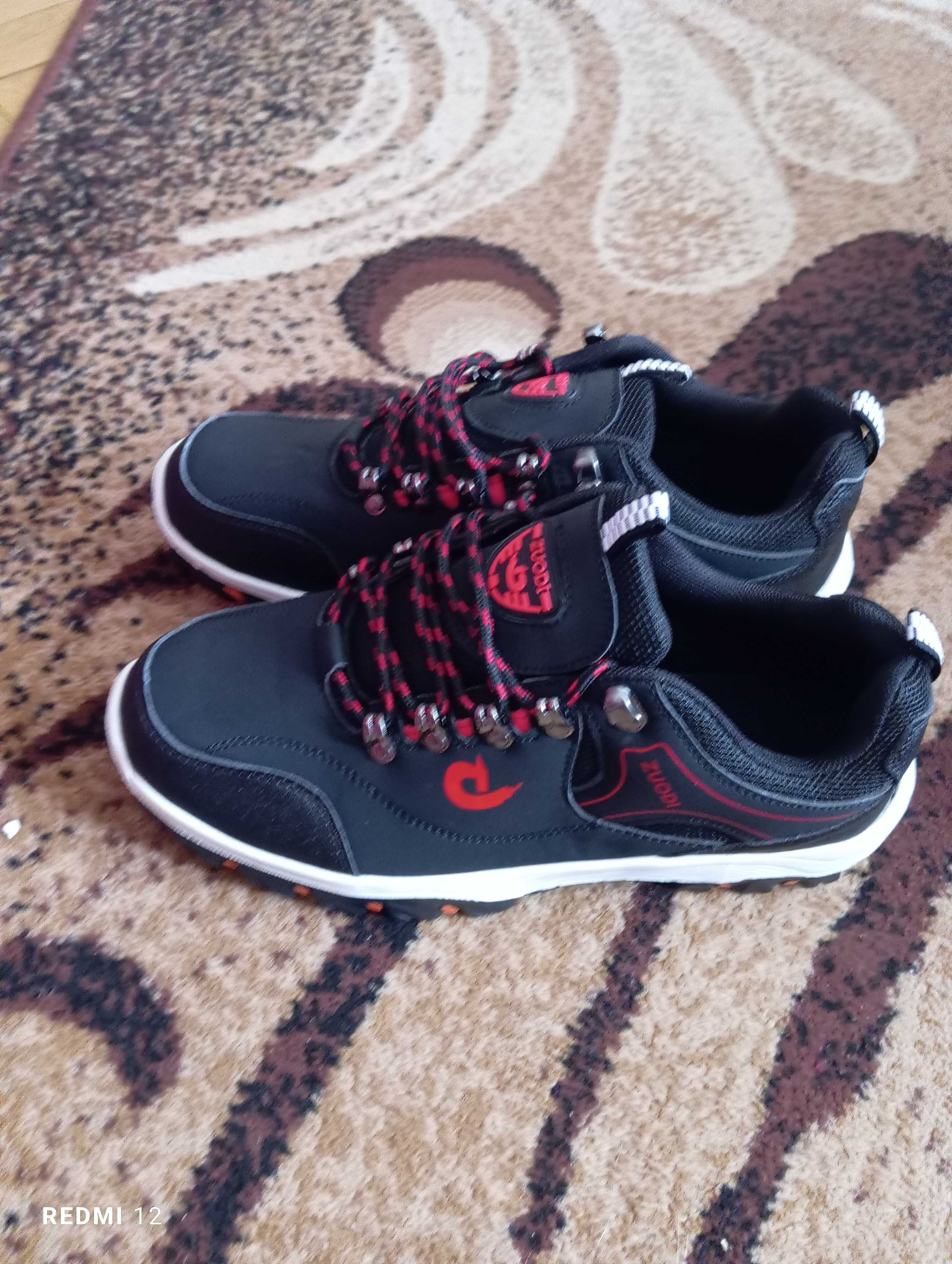 Nowe buty męskie