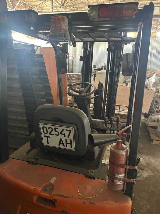 Навантажувач електричний Doosan B15T-5