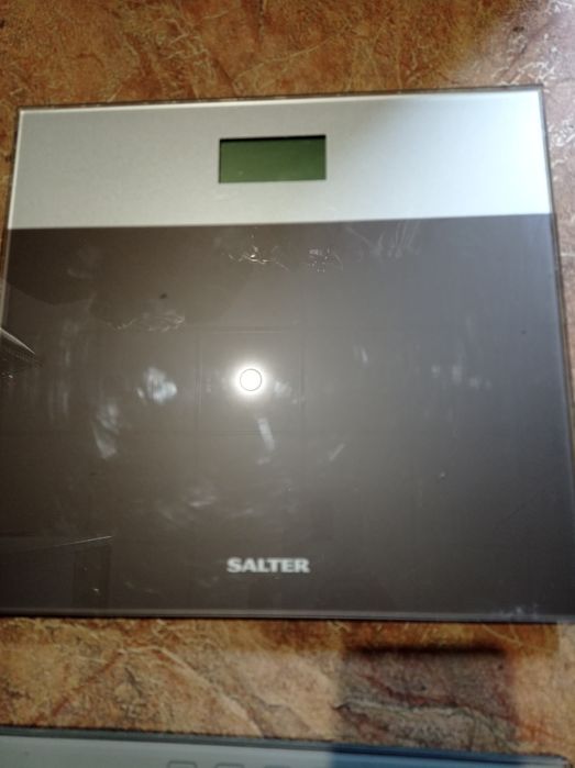 Продам ваги напольні