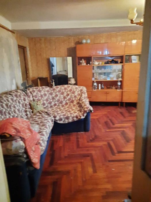 Срочно продам 3-х комнатную квартиру в Шевченковском р-оне
