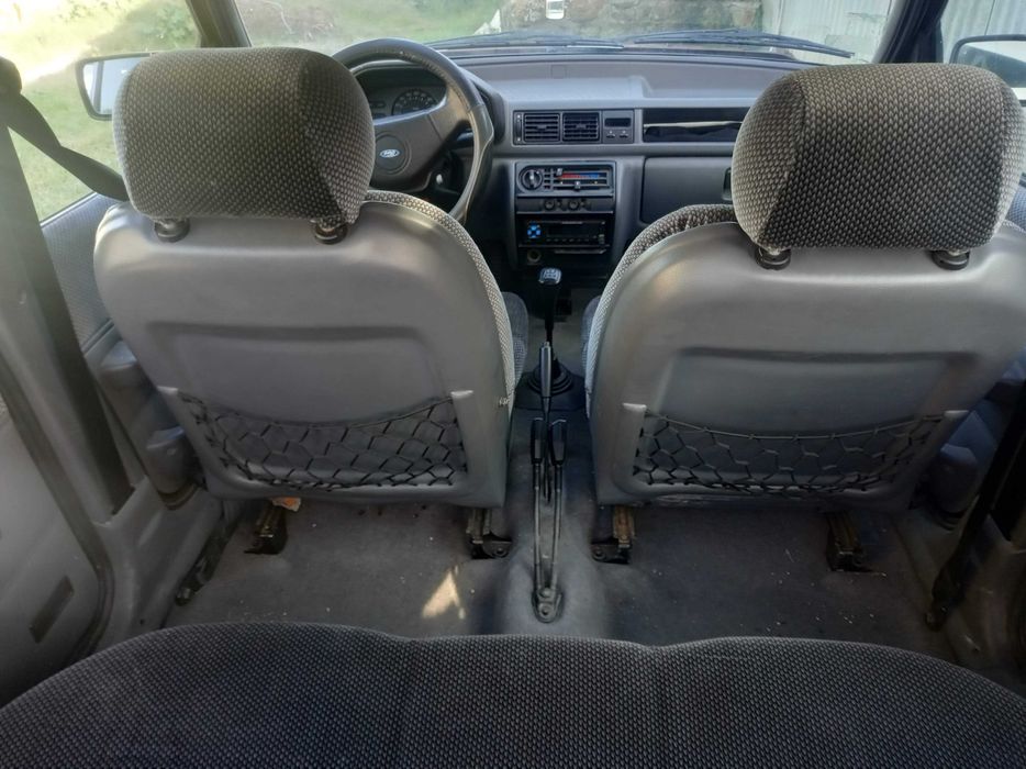 Ford Fiesta 1.1 Gasolina 55 cv / 40 kW 1989