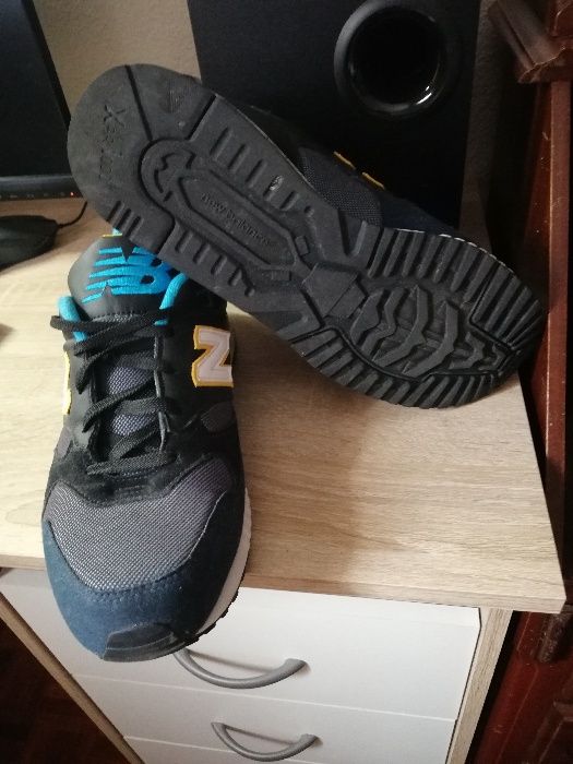 Sapatilhas New Balance 530 / 44.5
