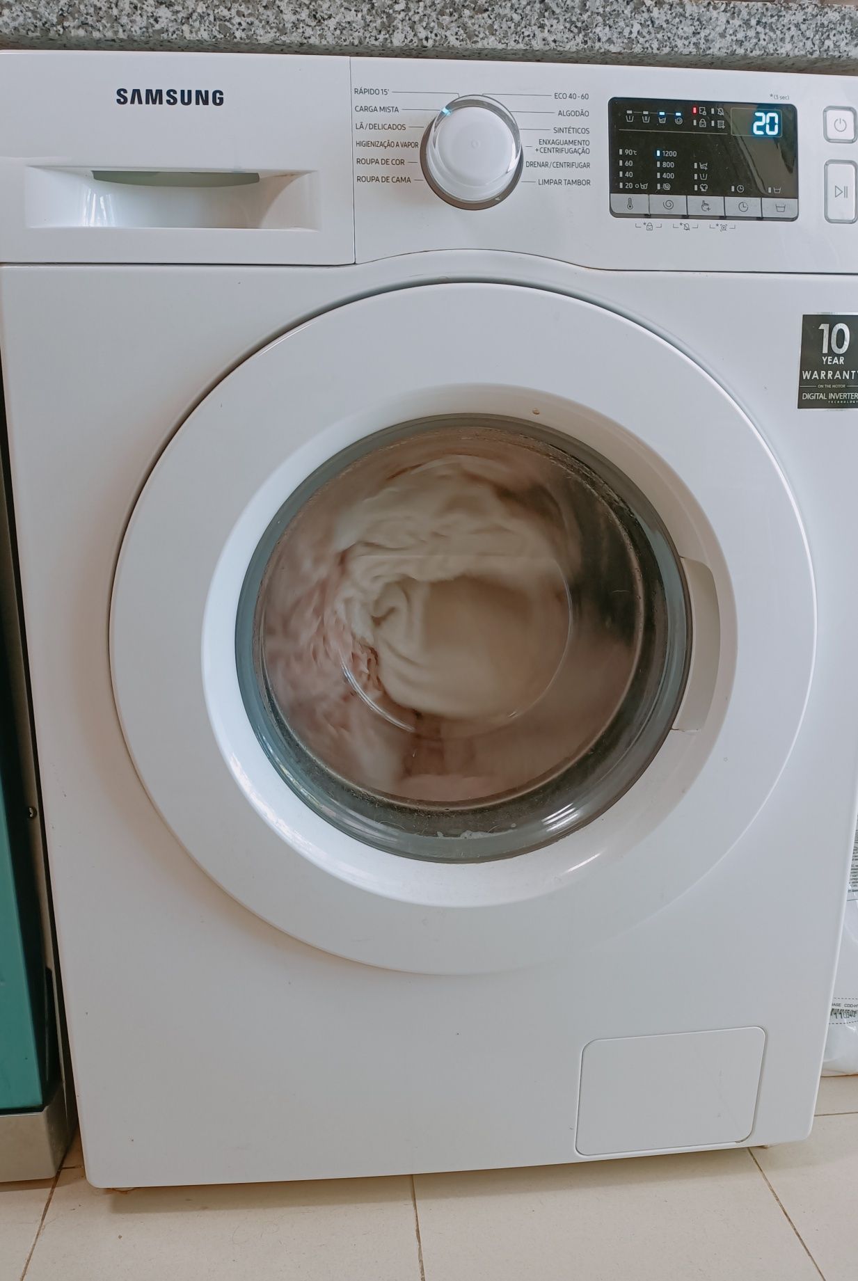 Máquina de lavar roupas Samsung na garantia