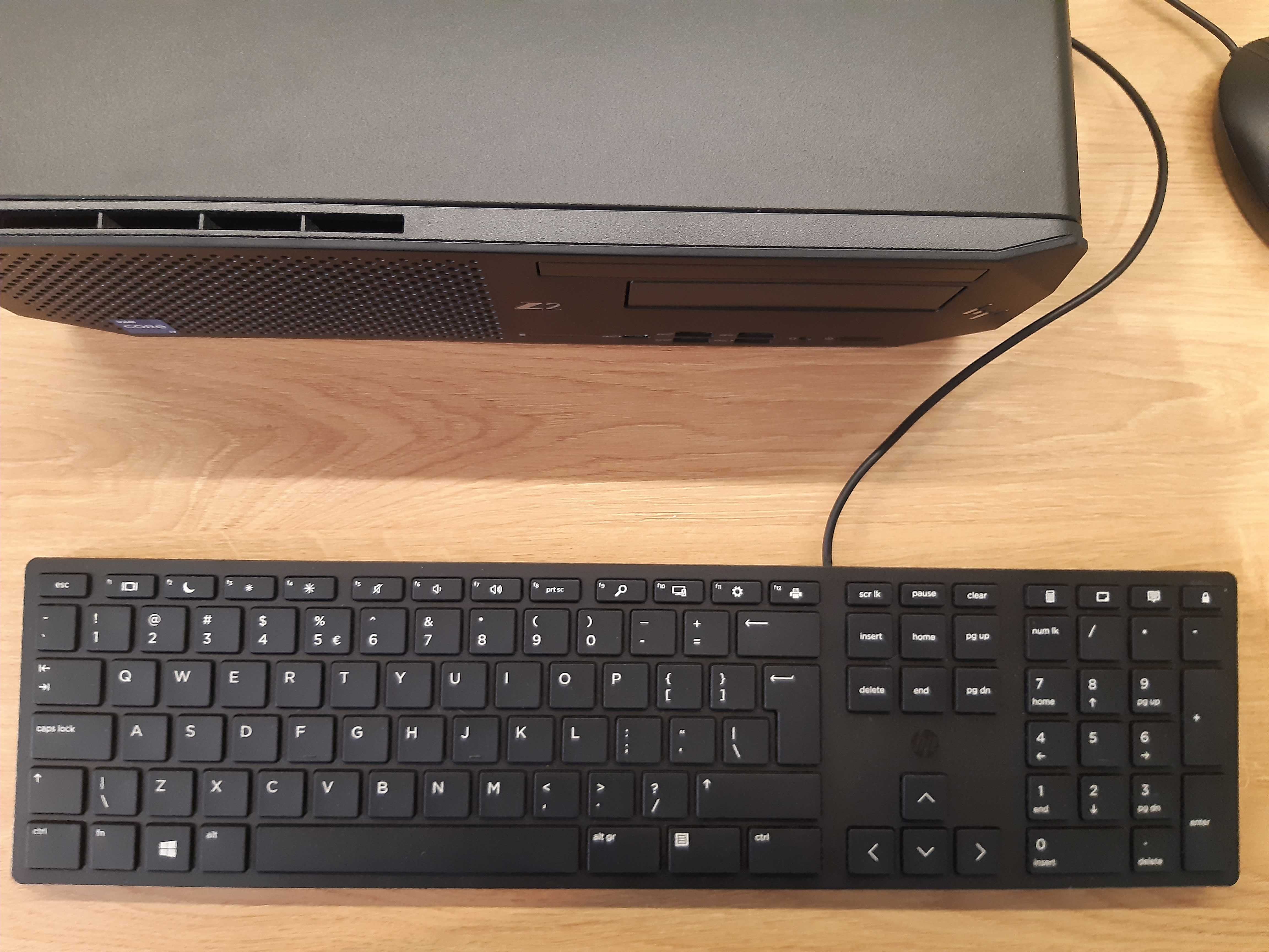 Stacja robocza HP Z2 G8 SFF Workstation (2N2F3EA)