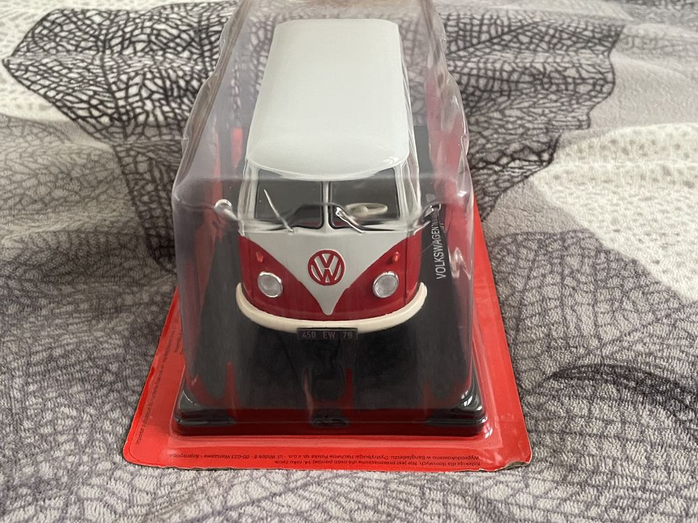 Samochody PRL 64 model Volkswagen T1 1960