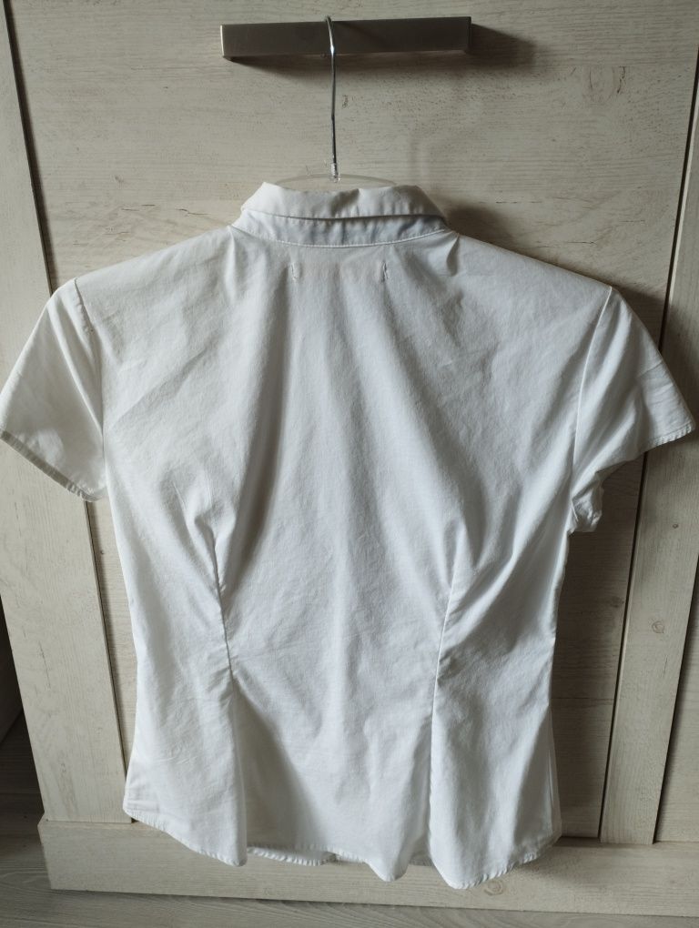 Biała koszula galowa