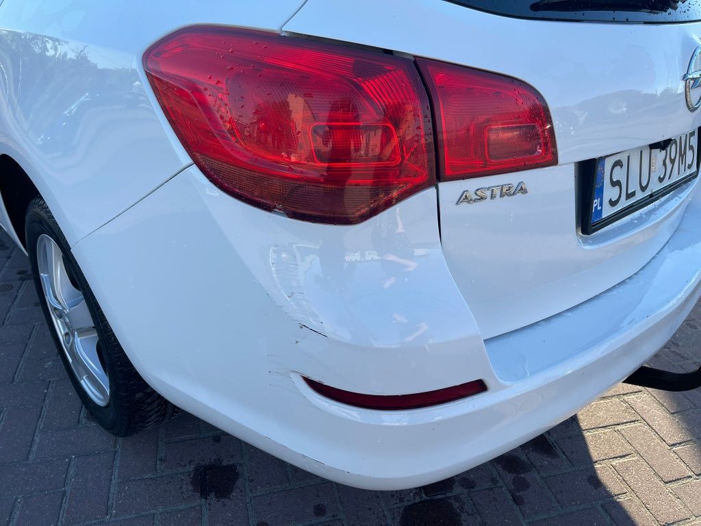 Do sprzedania Astra J Kombi 2012 1.7 CDTI