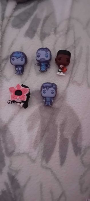 Kinder joy stranger things