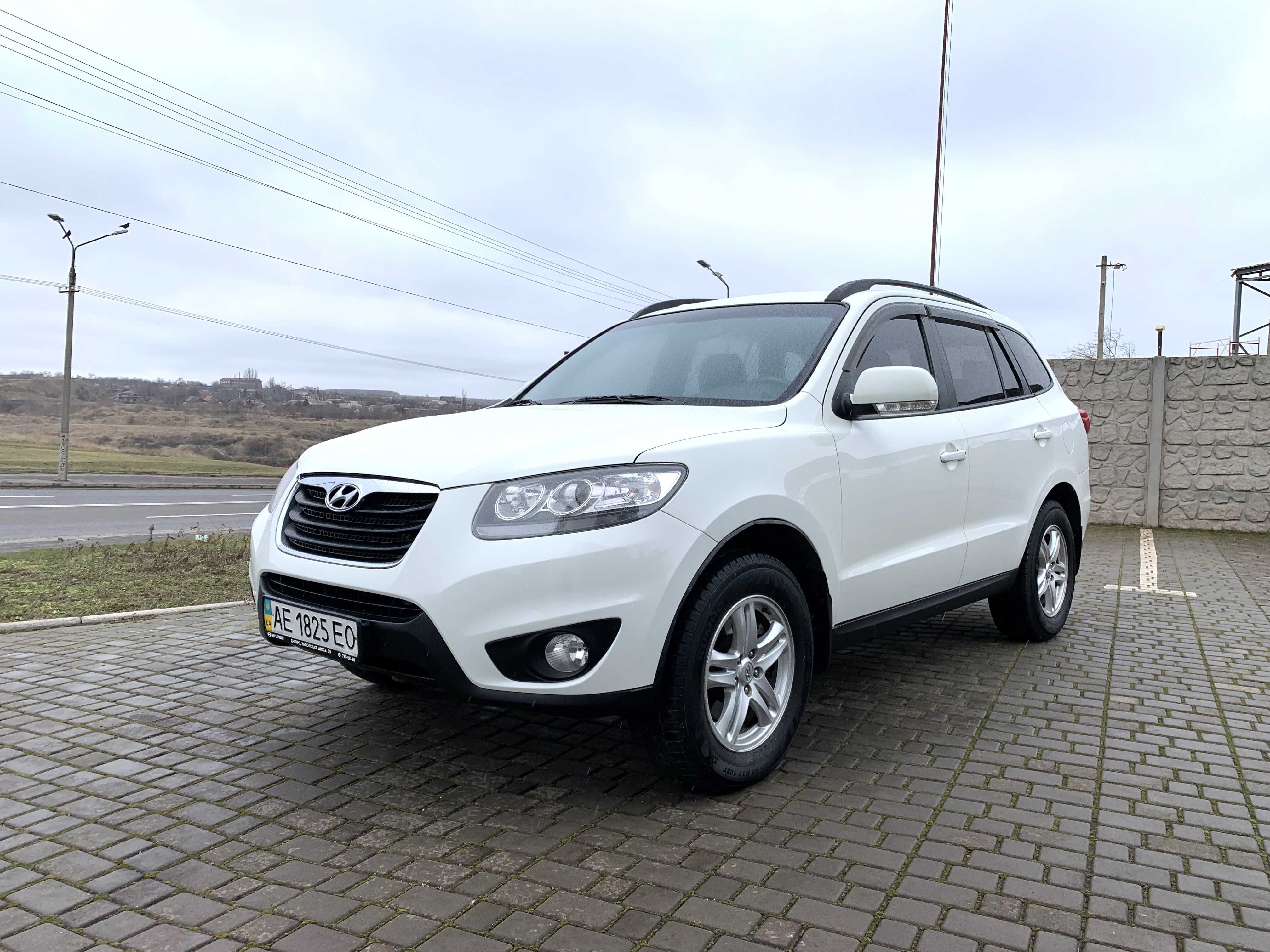 Hyundai Santa FE 2.2 CRDI 4WD Official