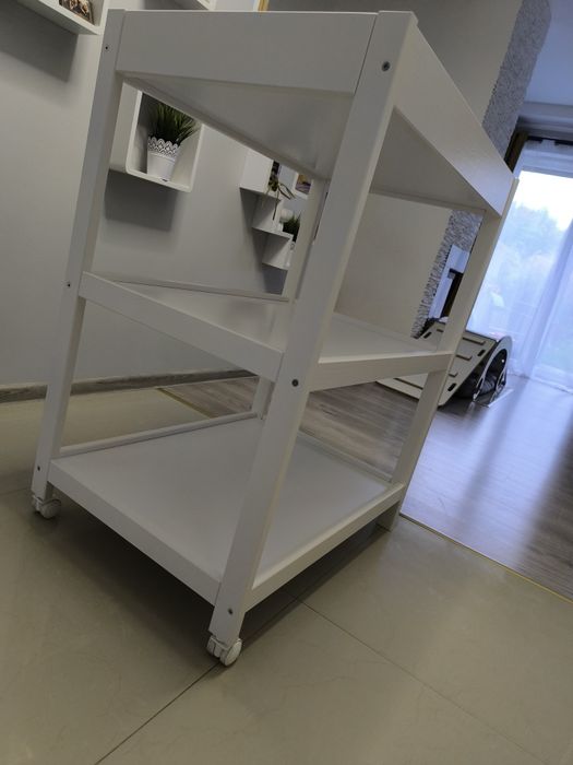 Przewijak biały drewniany