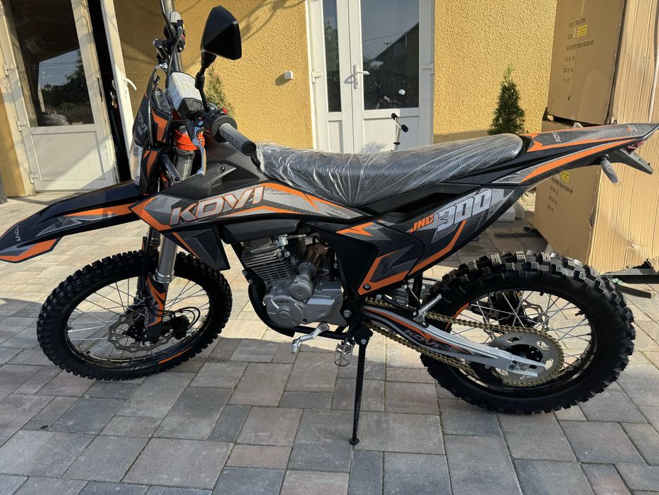 Мотоцикл KOVI JNC. SR. 300cc. Доставка.