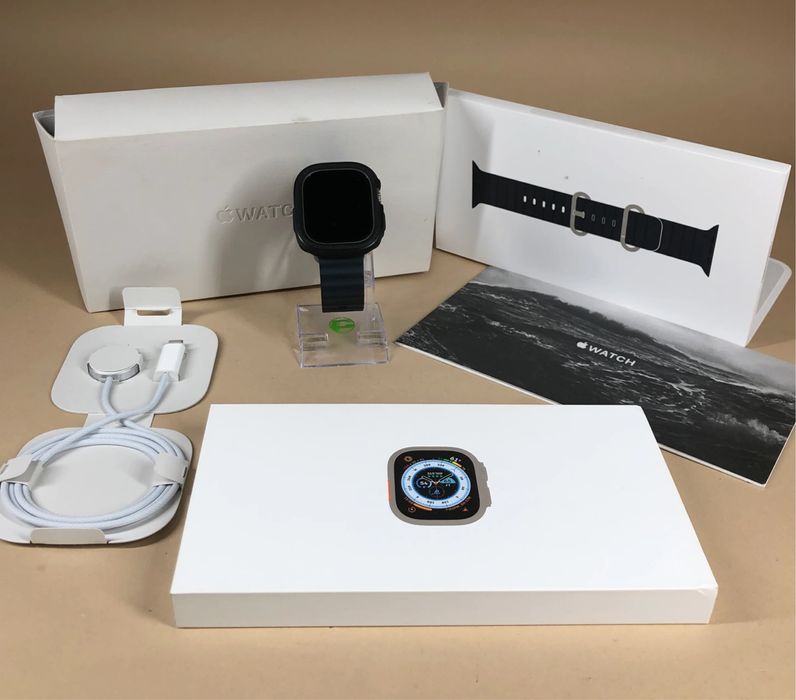 Apple watch ultra 1 (96% battery)