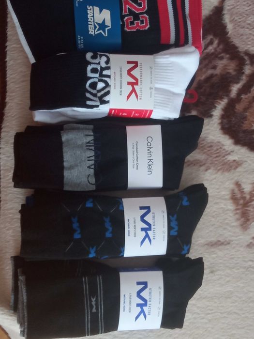 Skarpetki MICHAEL KORS czarne wyższe wysokie 40-46 4 pak