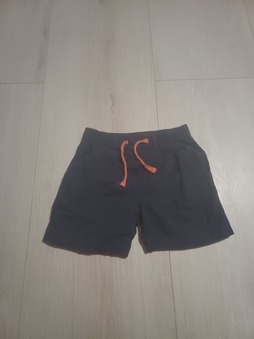 Spodenki rozmiar 98/104