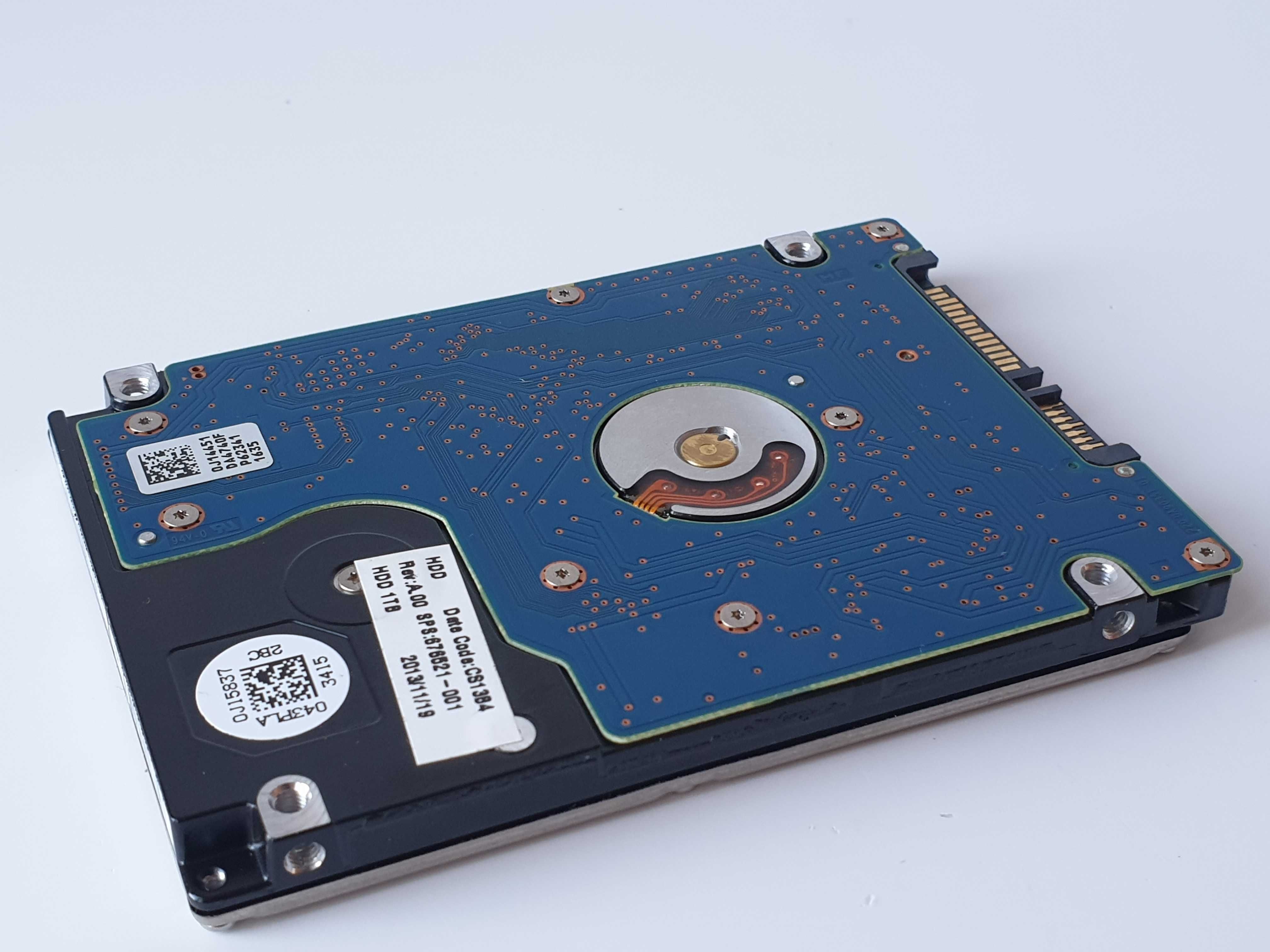 Жорсткий диск 1TB 2.5" HDD HGST HTS541010A9E680  1000,2 GB