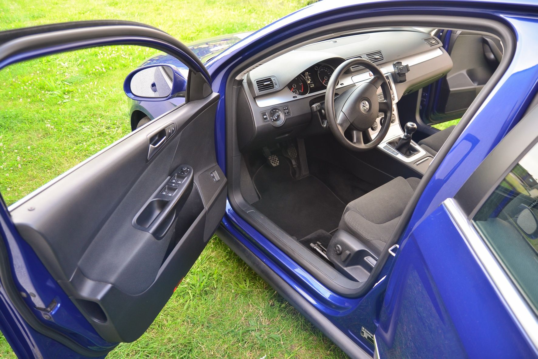 Sprzedam Volkswagen Passat Kombi  2009 B6