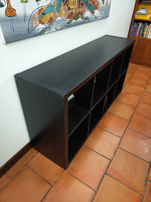 Prateleira / estante modelo Kallax