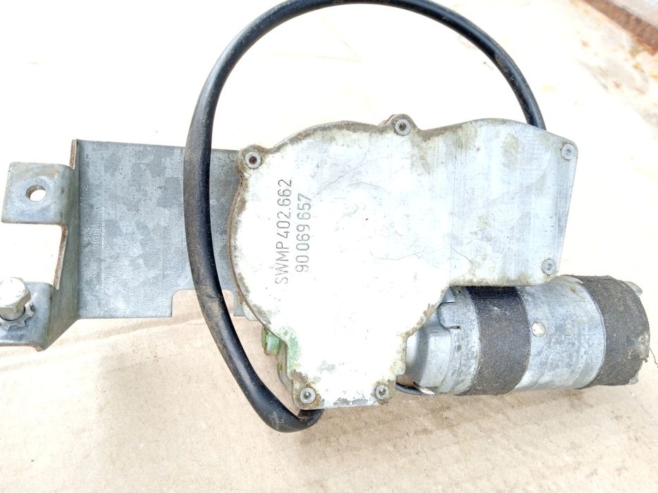 Електро механізм для авто.