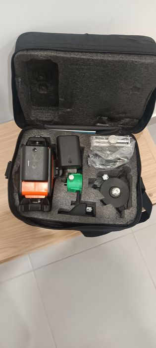 Nível laser  (novo nunca usado)