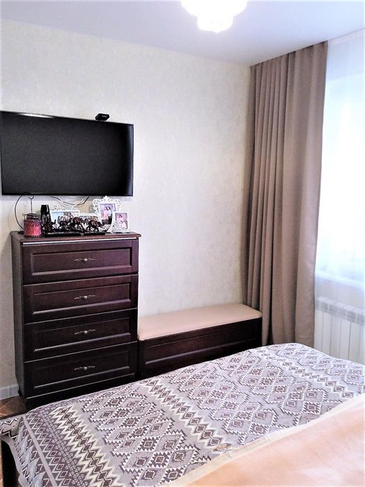 Продам 2-кім. квартиру, Соснова Гірка, Клочківська, 154а, М Наукова