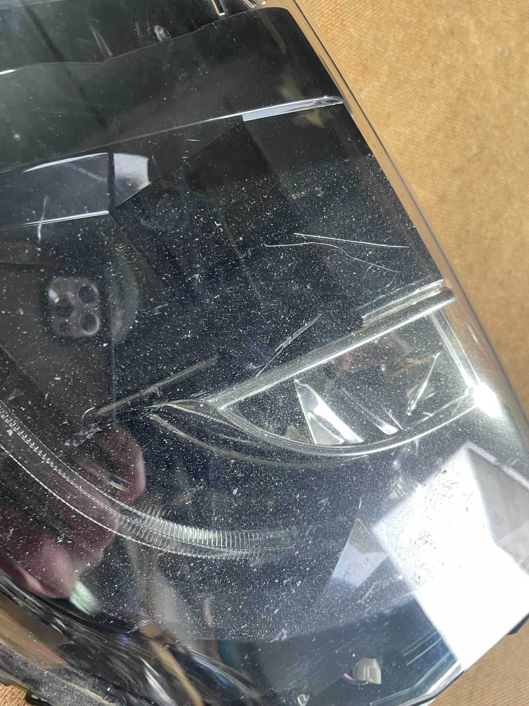 Фара протитуманна права Tesla MS 6005916-00-E Європа