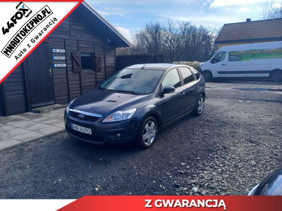 Ford Focus 2000 benzyna po oplatach