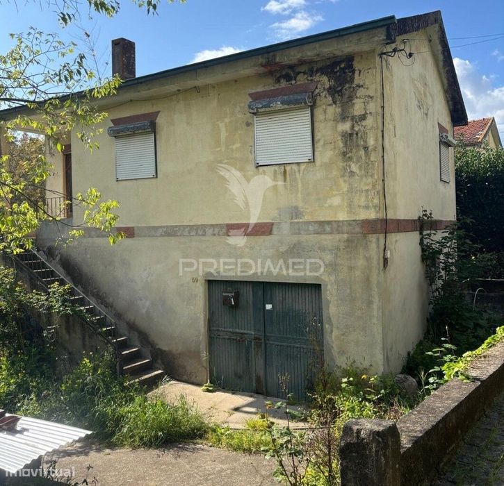 Moradia T2 para Restauro