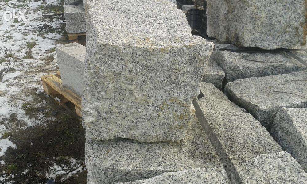krawężniki i obrzeża granitowe cięte i surowo łupane