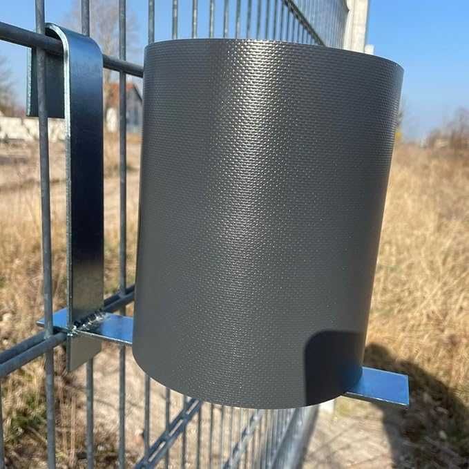 Przyrząd do rozwijania siatki PVC ogrodzeniowej