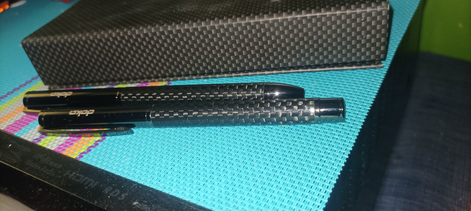2 eleganckie długopisy carbon Doka