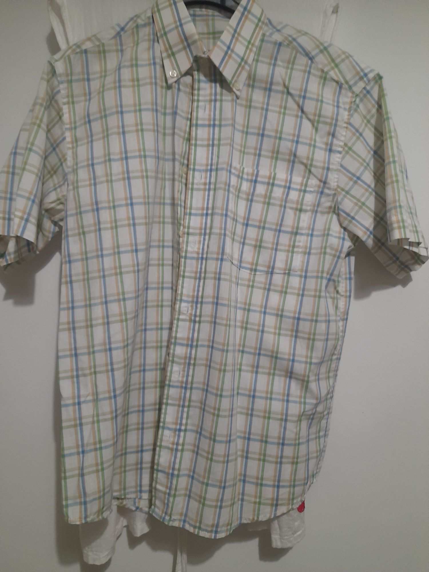 Camisa ao xadrez S usada mas com muito pouco uso.