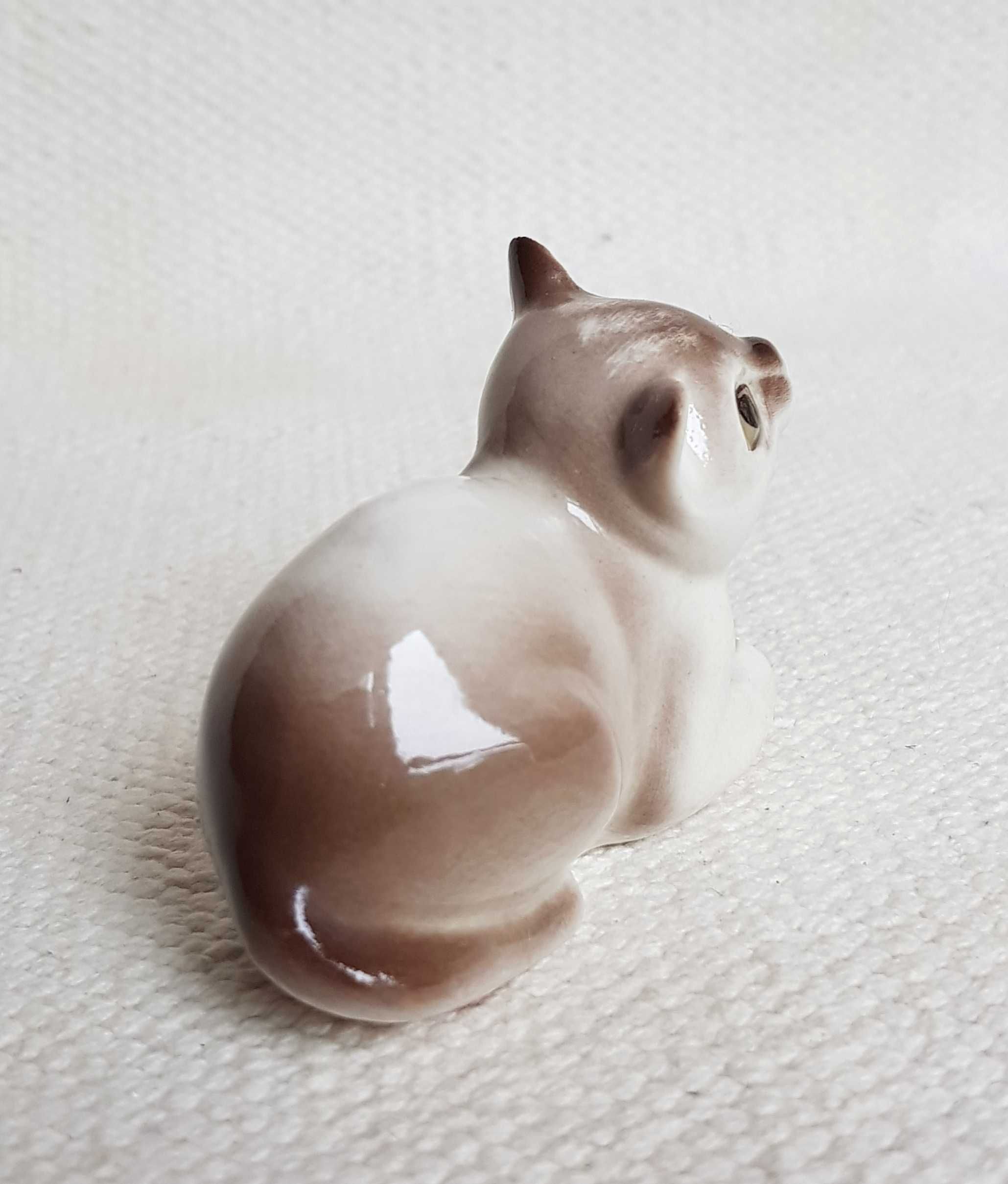 Łomonosow kotek porcelanowa figurka