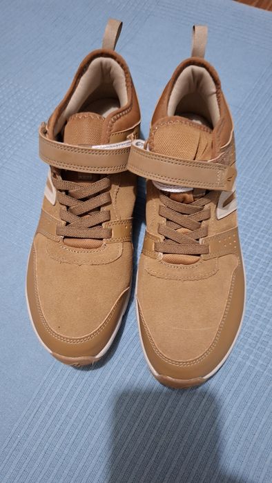 Botas como novas , pouco uso( entrego Lisboa)