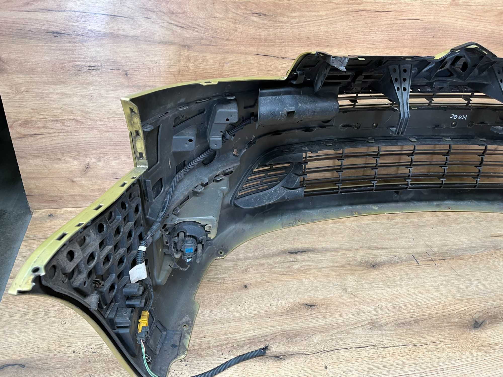 Zderzak przedni Citroen C4 Grand Picasso kolor kaqc