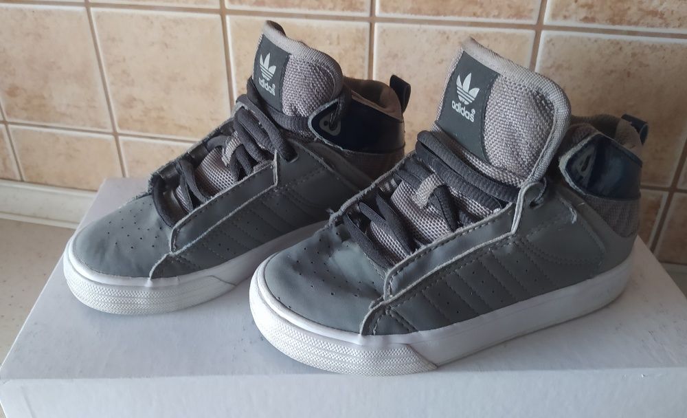 Buty Adidas adidasy adidasa Rozmiar 26