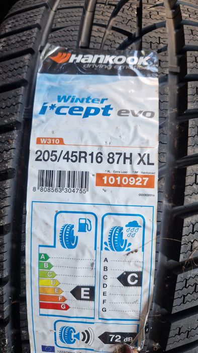 Opony zimowe Hankook Winter i*cept evo W310 205/45R16 87H XL 2szt NOWE