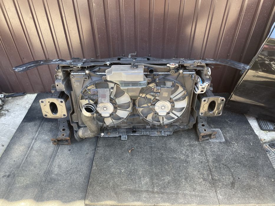 Телевізор установча передня панель Mazda 6 GJ