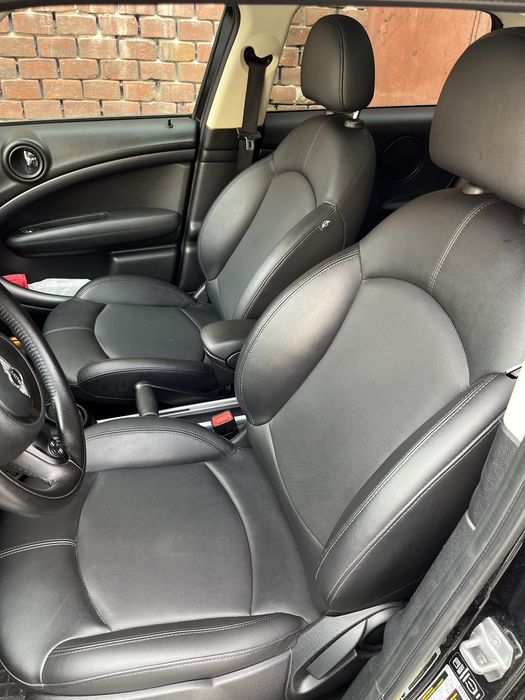 Продам MINI Cooper Countryman S