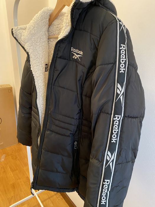 Jaqueta Puffer Reebok - Dupla Face