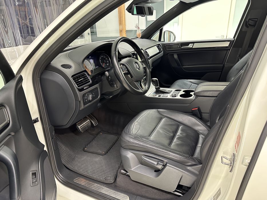 Продам VOLKSWAGEN Touareg