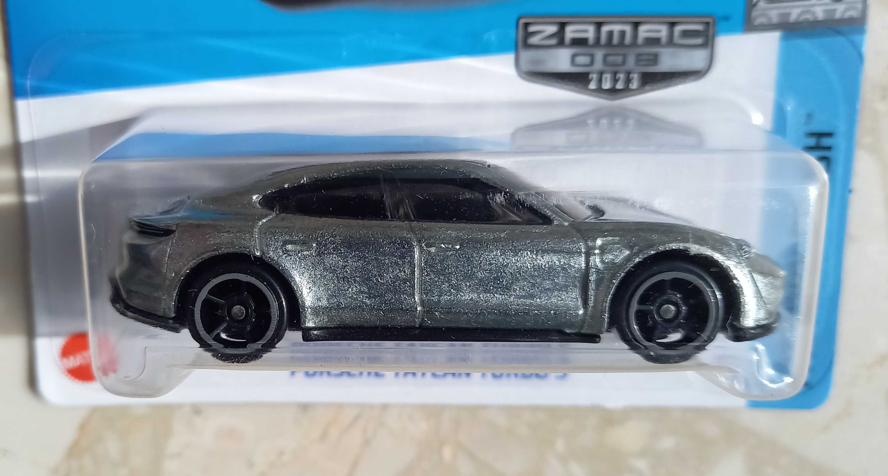 Hot Wheels Zamac __ Porsche Taycan Turbo S __