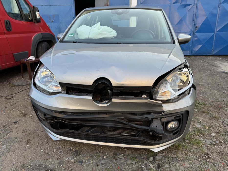 Vw up rok 2020 1.0 benz klima