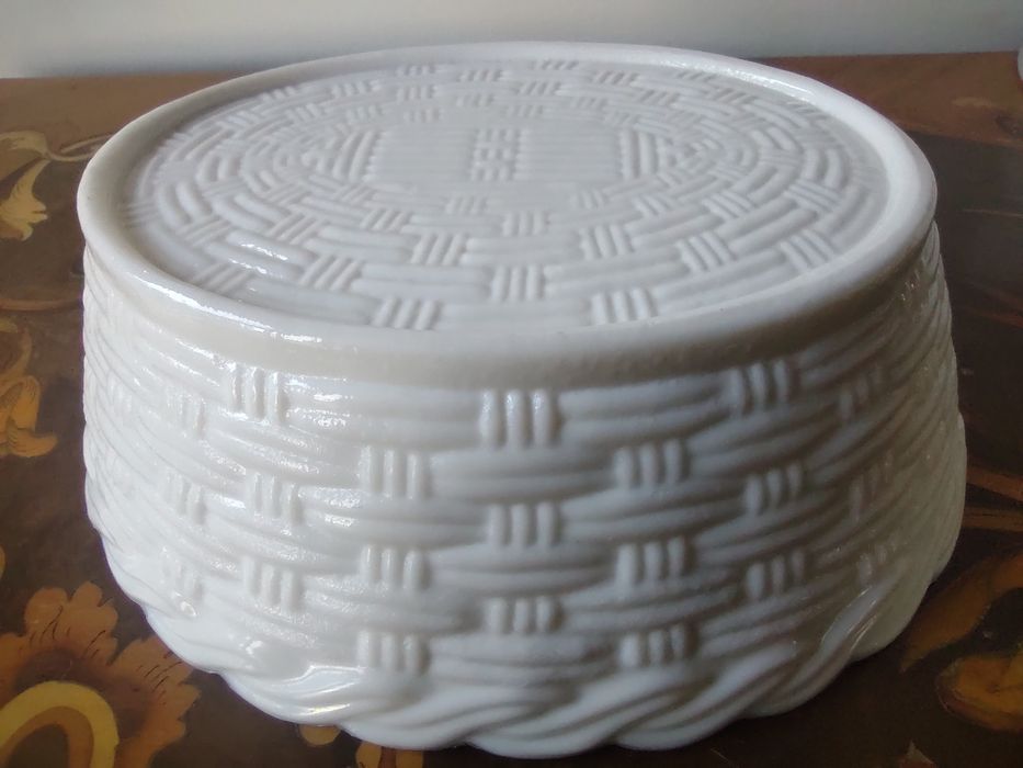 Szkło Ząbkowice kura biała 21cm kolekcja PRL