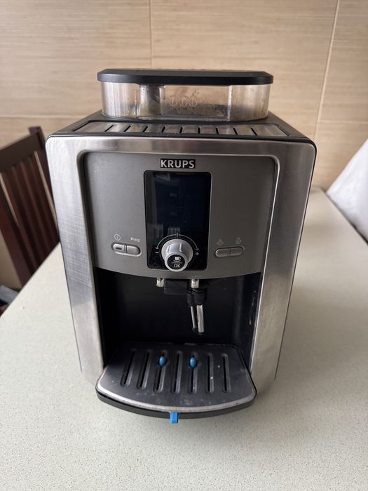 Ekspres ciśnieniowy do Kawy Krups