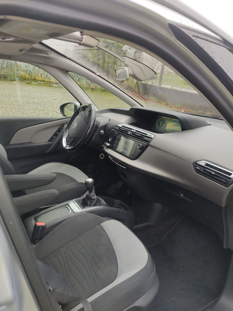 CITROЁN C4 Grand Picasso 1.6 BlueHDi 120cv de 7 lugares